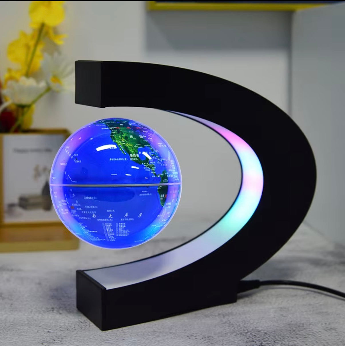Levitating LED Globe